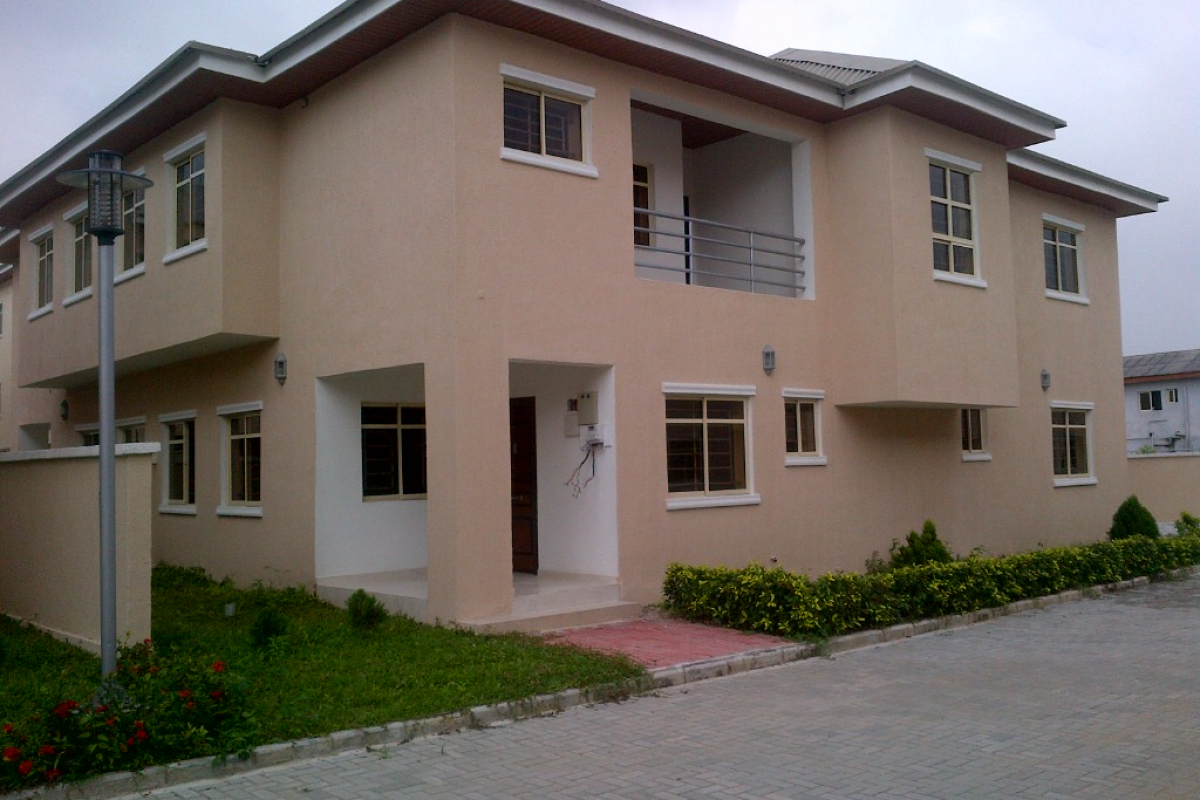 4. front view of semi detached houses