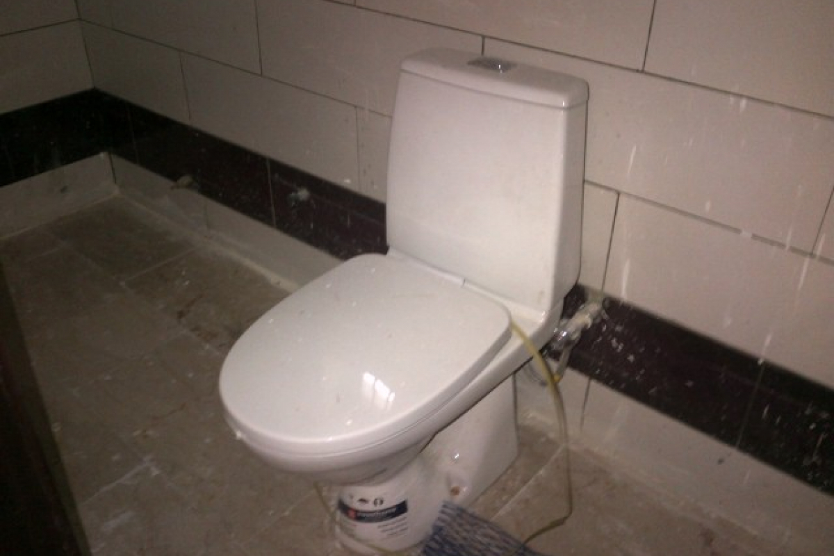 7. guest toilet