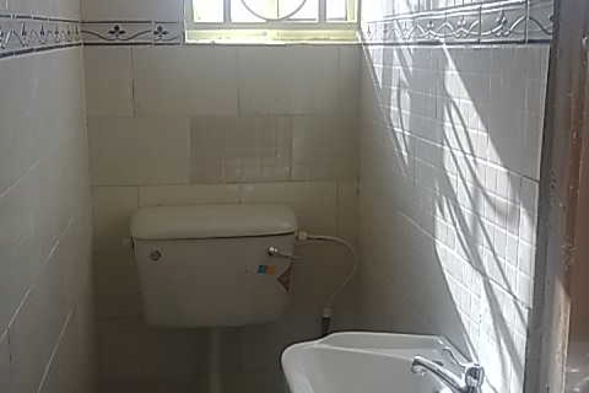 8. visitor s toilet
