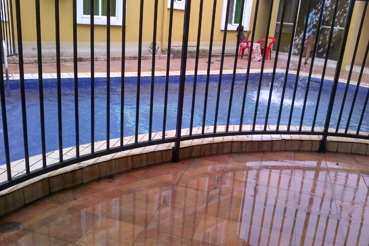 9. swimming pool