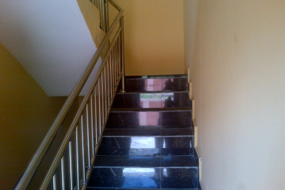 7. stairway 1