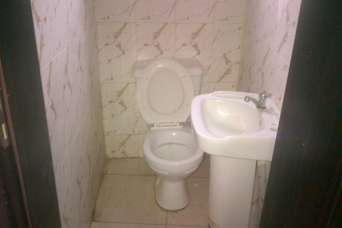 6. guest toilet