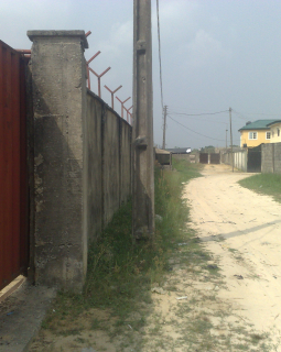 maingate and lefthand side of developing environment.