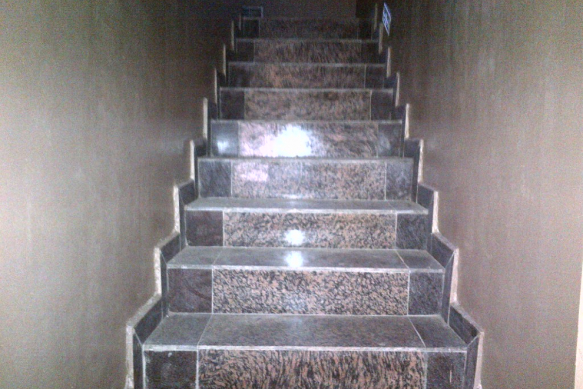 6. stairway