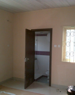 8. ensuite bedroom 2