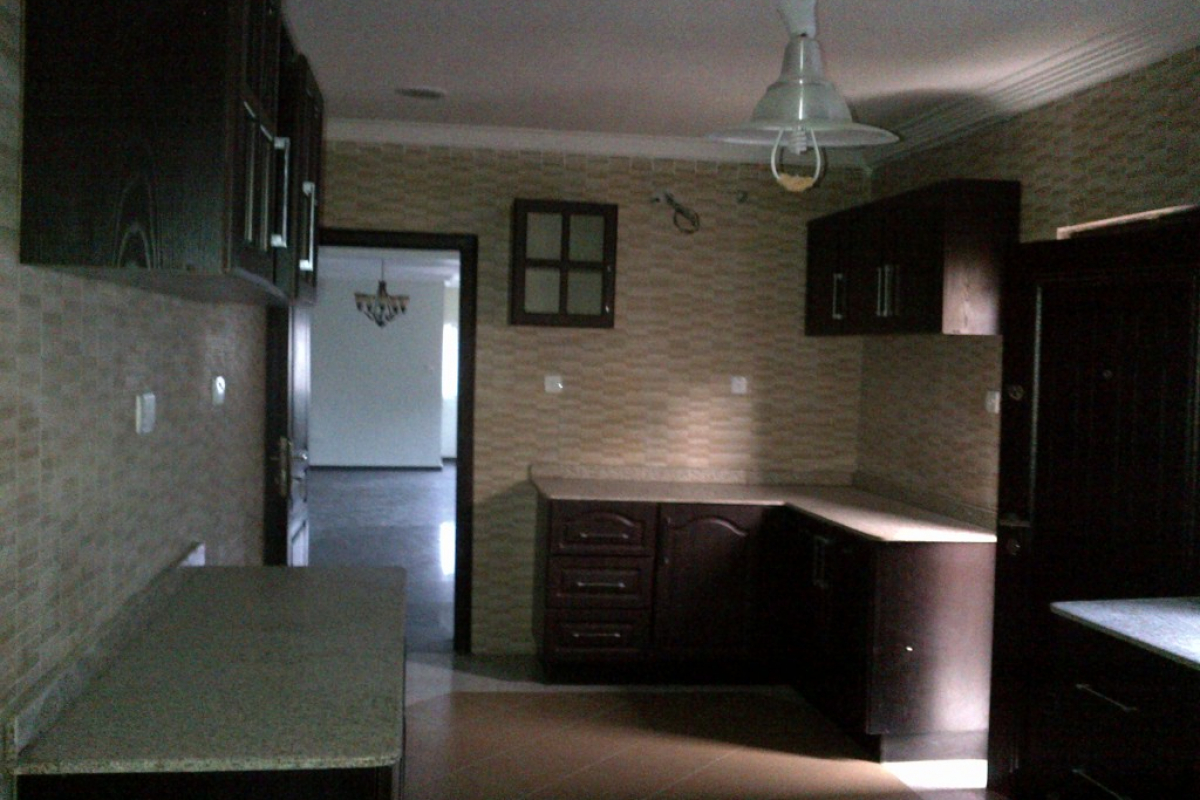 6. kitchen other side