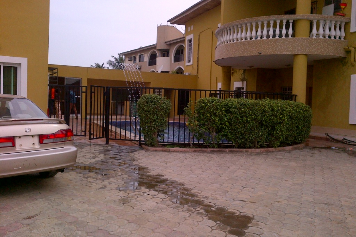 2. front view showing swimming pool