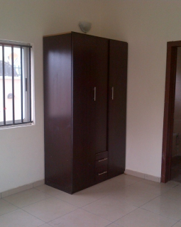 8. ensuite bedroom 2