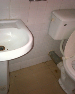9. guest toilet