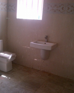 13. another toilet and bath