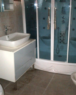 16. toilet and bath 2 1