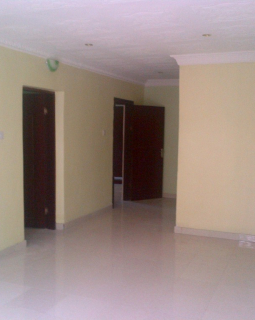 4. lobby to bedroom