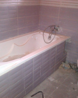 9. toilet and bath 1