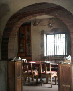 5. dining area
