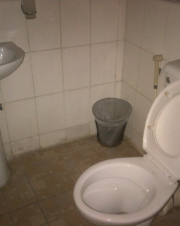 6. guest toilet