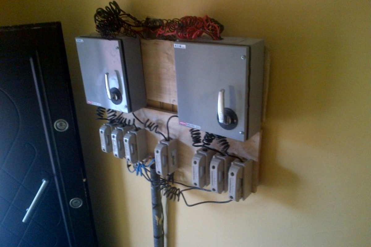 19. electric switch board