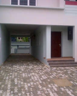 5. compound view with drive in