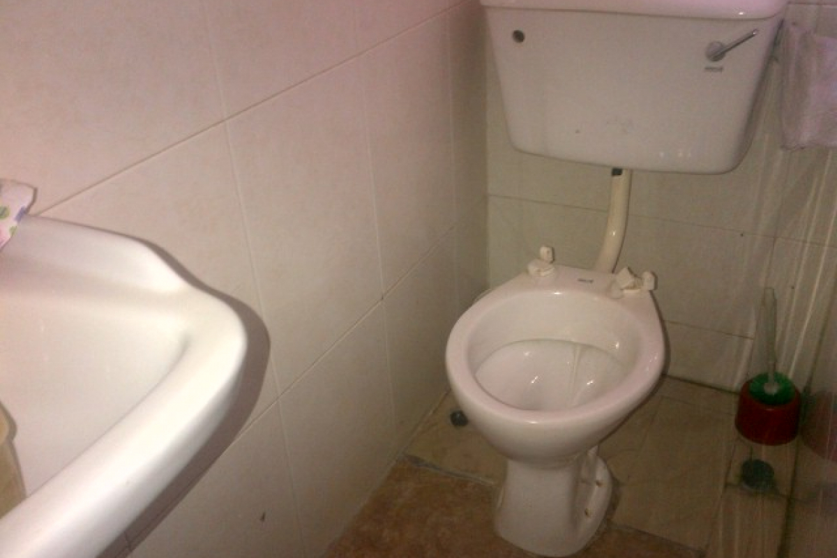 9. toilet